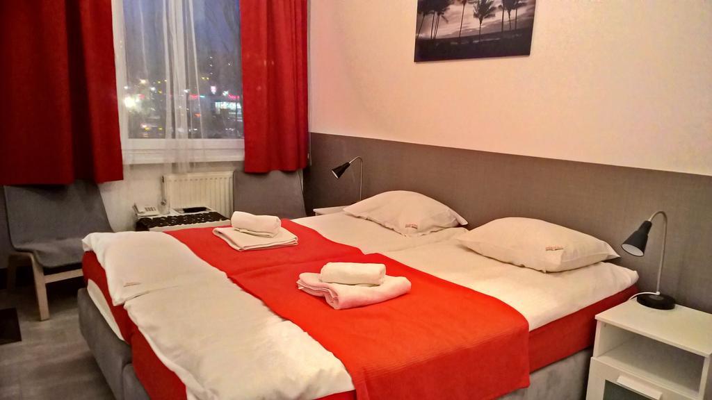 Hotel Kielce Luaran gambar