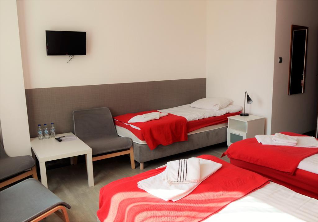 Hotel Kielce Luaran gambar
